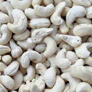 ลดราคาพิเศษ 2023 เม็ดมะม่วงหิมพานต์ดิบ WW180, WW240, WW320, LP, WS เม็ดมะม่วงหิมพานต์เวียดนาม พร้อมจัดส่ง - Product Image 1