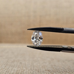 Diamant de laboratoire taille ovale 9,00-9,10 carats certifié IGI, diamant non monté - Product Image 2