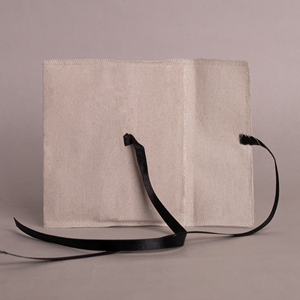 Pochette en coton personnalisée avec logo imprimé, fermeture à ruban de qualité supérieure, emballage de luxe pour bracelets et lunettes - Product Image 5