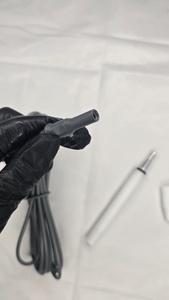 เครื่องจี้ไฟฟ้าแบบมือถือ Ellman Surgitron FFPF EMC รุ่น Universal ใช้ซ้ำได้ ฆ่าเชื้อได้ด้วยหม้อนึ่งความดันสูง ได้รับการรับรองมาตรฐาน CE ผลิตจากสแตนเลสสตีล รุ่นใหม่ - Product Image 4