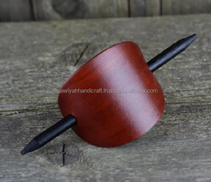 Pince à cheveux en bois sculptée à la main de la meilleure qualité avec bâton pour les cheveux des femmes et des filles - Product Image 4