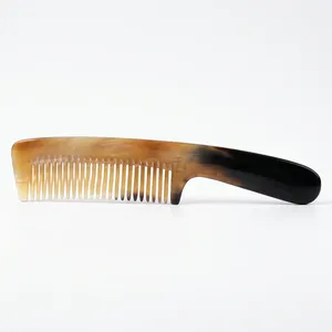 Peigne à dents larges en corne naturelle, poli, pour démêler, coiffer et brosser les cheveux, outil de barbier - Product Image 4