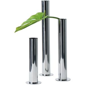 Vase à fleurs en métal de luxe, design artistique, finition artisanale, idéal pour une décoration intérieure élégante et de magnifiques arrangements floraux. - Product Image 1