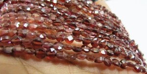 Perles de grenat naturel du Mozambique facettées en forme de pièce de monnaie, taille micro 4,5 mm, brin de 8 pouces de long - Product Image 2