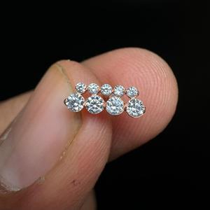 ต่างหูทองคำ 14K ประดับเพชรทรงแท่ง ดีไซน์เกลียวเกี่ยวแบบปลอดภัย - Product Image 5