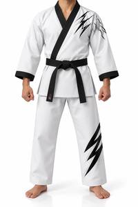 Conjunto de Uniforme de Karate y Judo Personalizado con Tela Resistente para Entrenamiento de Artes Marciales y Uso en Torneos - Product Image 4