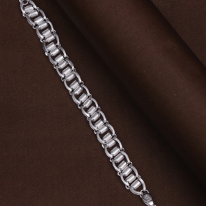 Bracelet chaîne en argent fin rhodié de qualité supérieure, léger, unisexe, bijou de mode pour un style de vie moderne et les événements quotidiens - Product Image 4