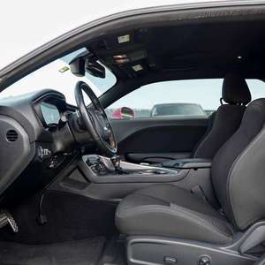 รถเก๋งมือสองปี 2021 รุ่นพรีเมียม 6.4L V8 สปอร์ต ทริม - Product Image 4