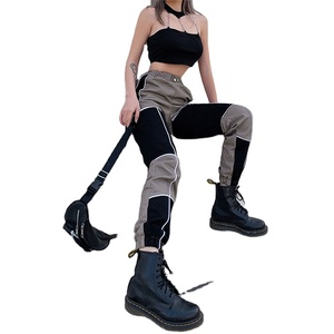 Pantalon de survêtement réfléchissant respirant pour femme Style Hip Hop Streetwear Cargo pantalon pour l'hiver plat avant multi-poches - Product Image 4