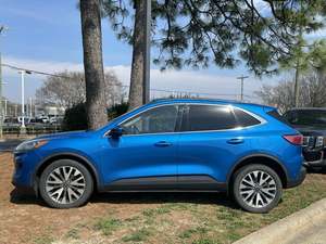 Mejor Oferta para Nuevo |   Ford Escape Titanium FWD 2020 Usado - Volante a la Izquierda |   Volante a la derecha - Product Image 5