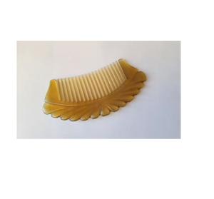 Peine de cuerno tradicional auténtico para el cuidado del cabello, peinado y desenredado, herramienta de belleza profesional para peluquería y salón, superficie natural - Product Image 1