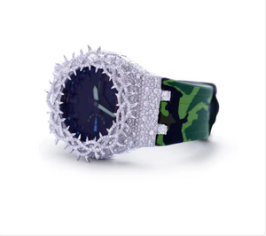 Reloj de Lujo para Hombre con Bisel de Diamantes Personalizado, Correa de Camuflaje Verde, Cuarzo Analógico, Caja de 43 mm, Cristal de Vidrio, Acero Inoxidable 10 - Product Image 2