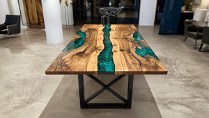 Mesa de Comedor de Madera de Acacia y Resina Epoxi - Muebles de Lujo Modernos Personalizables para Regalo de Diwali - Product Image 3