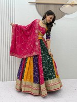 VISHNU K DESIGNS Lahaenga Choli Traditionnel pour Femme, Entièrement Cousu, en Soie avec Broderie de Fil de Paillettes, Robe de Soirée Longue