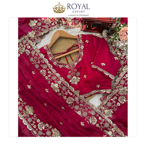 Sari de Seda Fendy con Bordado de Hilo y Lentejuelas, Ropa India de Diseñador para Bodas de la Mejor Calidad, Venta Global - Product Image 5