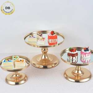 ขาตั้งเค้กสีทองเรียบง่าย จานเสิร์ฟขนมหวาน ที่วางคัพเค้ก สำหรับงานแต่งงาน งานวันเกิด งานเลี้ยง ตกแต่งโต๊ะโลหะสไตล์มินิมอลสุดหรู - Product Image 5