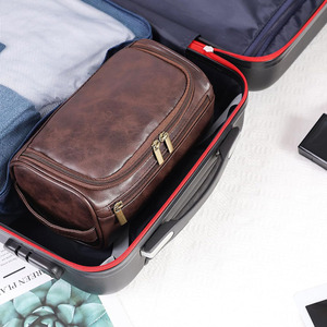 Wholesale High Quality Executive leather toiletry bags grooming bag designed for modern travelers and professionals for sale - Product Image 4