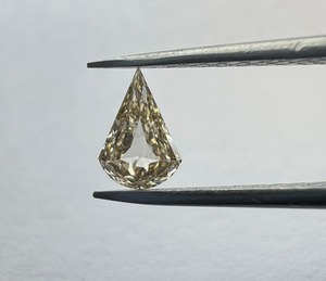Diamant solitaire CVD de laboratoire certifié IGI, taille Ashoka, pureté VS1, excellente qualité, 0,20 carat, prix d'usine, diamant en vrac - Product Image 2