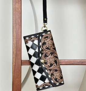 Portefeuille en cuir de vache artisanal pour femme, longue pochette et pochette à main à motif floral noir et blanc, portefeuille de luxe personnalisé - Product Image 4