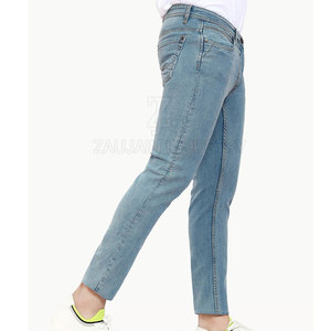 Pantalon en jean en coton coupe classique avec tissu lisse, finition durable, confortable et fonctionnel, design pour tous les jours - Product Image 4