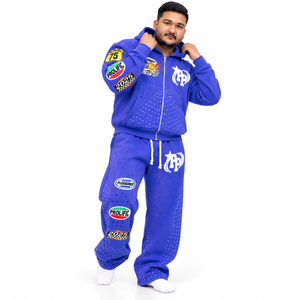 Ensemble survêtement personnalisé avec sweat à capuche zippé et pantalon de jogging orné de strass, patch brodé, coupe oversize unisexe, marque privée, vente en gros - Product Image 4