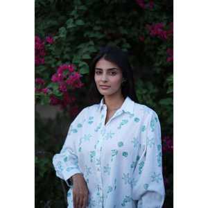 Camisa Aqua Oversized Sea Treasures, talla única - Product Image 2