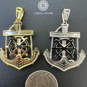 จี้รูปกากบาท Charm_Jewells เงินแท้ 925 ประดับโมอิสซาไนต์ ชุบทอง 18K สำหรับทุกเพศทุกวัย ได้รับการรับรองจาก IGI สไตล์ฮิปฮอป รูปทรงกลม - Product Image 5