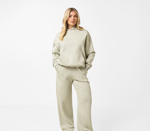 Nouveauté : Ensemble de survêtement décontracté pour femme, composé d'un sweat-shirt boutonné avec poches et d'un pantalon de sport assorti - Product Image 3