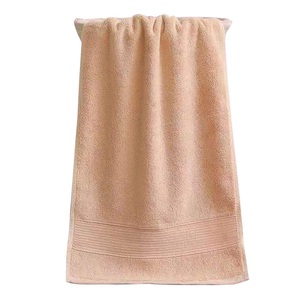 Serviette de Bain de Luxe Haute Qualité Personnalisée 400g à 700g Épaisse Moelleuse Douce en Tissu Éponge pour Salle de Bain, Ensemble de Serviettes 100% Coton OEM ODM - Product Image 5