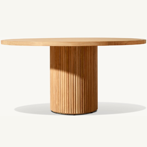 Mesa redonda de estilo moderno y sencillo, adecuada para restaurantes o comedores al aire libre, hecha de madera de teca duradera. - Product Image 1