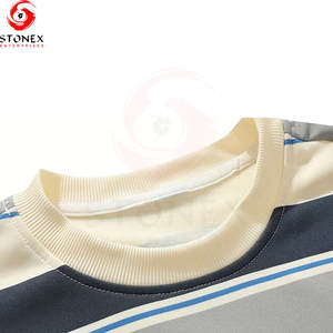 เสื้อยืดแขนยาวผู้ชายพิมพ์ลายตามสั่ง เป็นมิตรกับสิ่งแวดล้อม ระบายอากาศได้ดี ผ้าฝ้าย 100% สีเหลืองขาวลายทาง สไตล์ลำลอง พร้อมออกแบบโลโก้ตามสั่ง - Product Image 5