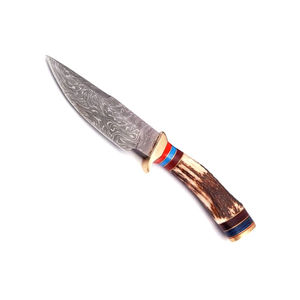 Couteau de chasse à lame fixe en acier Damas, pointe tombante, manche vert, couteau de survie pour l'extérieur avec étui en cuir - Product Image 1