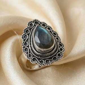 Bague en labradorite argent sterling 925, labradorite bleue chatoyante, bague statement - Bague solitaire ronde audacieuse en argent - Product Image 3