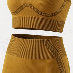 Conjunto Deportivo Corto Informal para Mujer, Estilo Único y Moderno, con Capucha, Ropa Deportiva sin Costuras para Gimnasio - Product Image 5