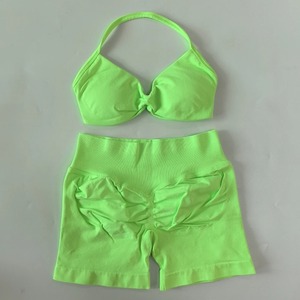 Conjuntos de 2 piezas para mujer, conjunto deportivo para mujer, top de yoga con tiras, pantalones cortos de cintura alta para entrenamiento, conjunto de yoga deportivo sin costuras. - Product Image 1