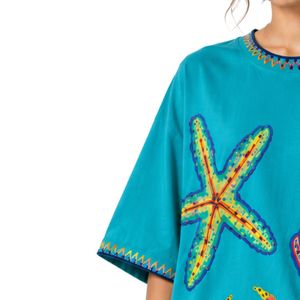 เสื้อยืดโอเวอร์ไซส์สีฟ้าอมเขียวสำหรับผู้หญิง พิมพ์ลายมหาสมุทรสีสันสดใส สไตล์ลำลอง ผ้าฝ้าย สตรีทแวร์ ใส่สบายช่วงฤดูร้อน ทรงหลวม รับผลิตตามสั่ง ขายส่ง - Product Image 3