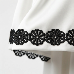 Dentelle Guipure Florale Noire 10mm GPO en Gros, Emballage de 20 Mètres pour la Décoration de Vêtements, Accessoires de Couture et Artisanat, Personnalisable - Product Image 1
