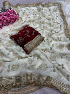 Sari de satén de seda Fandy con cuentas y lentejuelas para novias y fiestas, y blusa de satén de seda Fandy con cuentas y lentejuelas. - Product Image 5