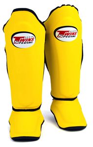 Ensemble de gants de boxe Muay Thai et protège-tibias Twins en cuir premium, respirant, léger, avec sangle de poignet réglable et poignées anti-humidité - Product Image 3