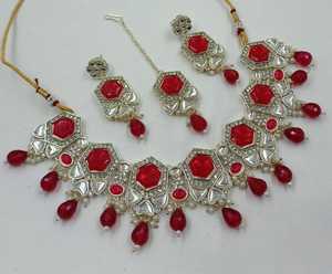 Elegante Juego de Collar y Pendientes de Novia Chapados en Oro de Alta Calidad, Maang Tikka con Circonitas Chapadas en Rodio, Certificado por Terceros - Product Image 4
