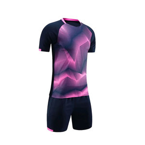 Conjunto de Camisetas y Pantalones Cortos de Fútbol Personalizables Hechos con Tela de Secado Rápido, Aptos para Juego Competitivo y Entrenamientos - Product Image 3