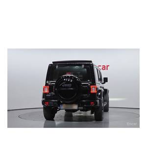 Jeep Wrangler 2.0 Overland Power Top 4 Puertas 4xe Caja de Cambios Automática Cámara Trasera Modelo Diciembre 2022 51,432 km Asientos de Tela Izquierda - Product Image 4