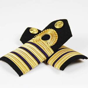 Épaulettes de cérémonie personnalisées découpées au laser et brodées, de qualité supérieure, écologiques et confortables pour uniformes - Product Image 2