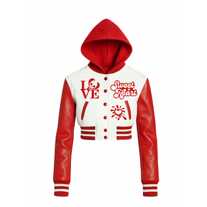 Blouson universitaire 'Love Sweet Heart' Skull Splash, coupe classique, rouge et blanc, à capuche, imperméable, avec logo frontal, pour le streetwear - Product Image 1