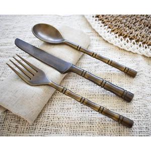 Ensemble de couverts vintage en métal, cuillère, fourchette, couteau, finition mate, résistant à la rouille, pour le camping, utilisation en extérieur, passe au lave-vaisselle, couverts de qualité alimentaire - Product Image 2