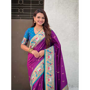 ผ้าไหมพิมพ์ลายราชันส์ ปาธานี สีม่วงอ่อน น้ำหนัก 650 กรัม แบรนด์อีลิท วีฟส์ เสื้อผ้าอินเดียและปากีสถาน - Product Image 5