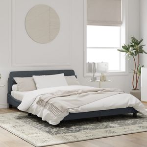 Cadre de lit rembourré en velours gris foncé de 59.8 "x 79.9" sans matelas Lits rembourrés - Product Image 3