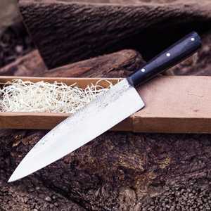 Cuchillo de chef de acero forjado de alto carbono de ocho pulgadas hecho a mano con mango de micarta duradero para uso profesional - Product Image 1