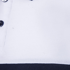 Chemises de golf en coton 100% de haute qualité, anti-rides, tricotées, respirantes, douces au toucher, avec logo brodé personnalisé. - Product Image 2