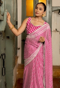 Sari en chiffon Leheria imprimé et rayé KV, en georgette - Product Image 3